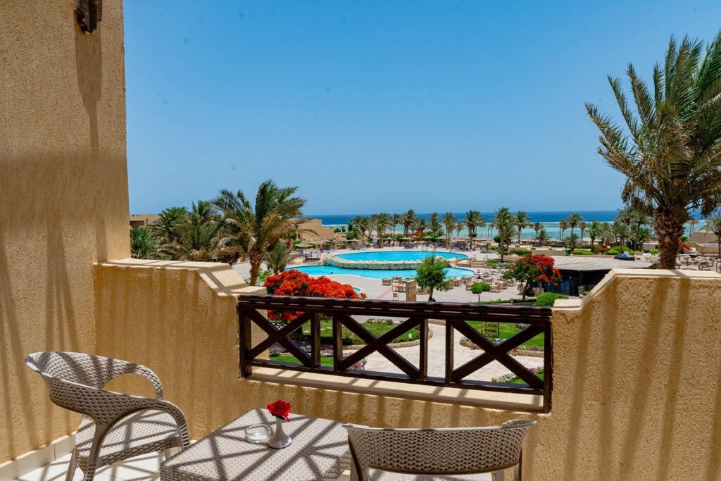 rooms-superior-sea-view-room