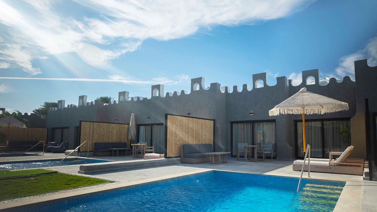 rooms-tucana-pool-suite--pool-view--sv