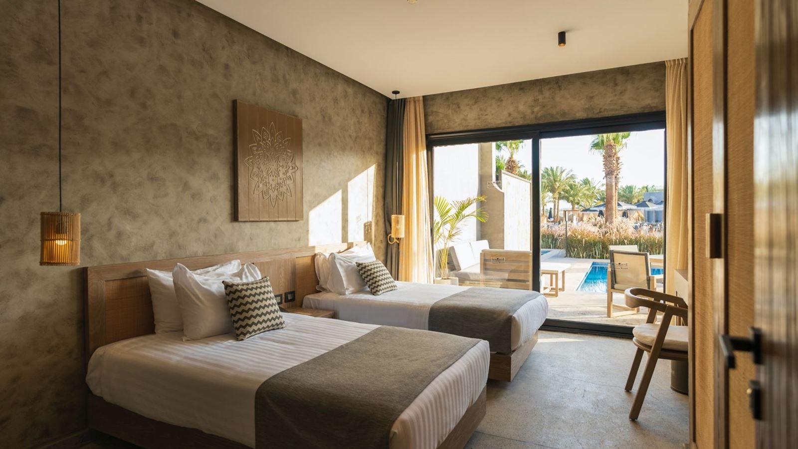 rooms-executive-pool-suite-sv