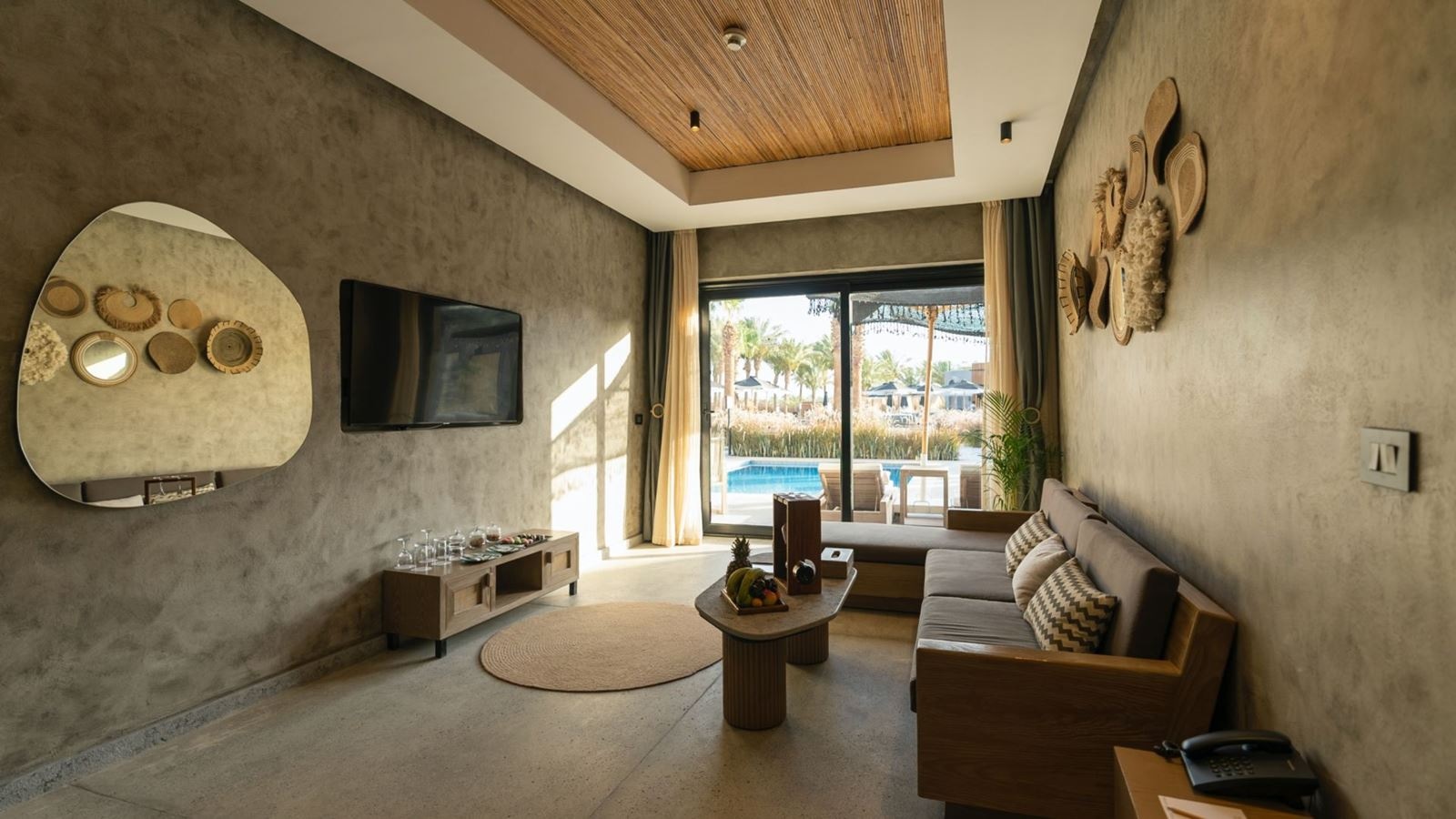 rooms-executive-pool-suite-sv