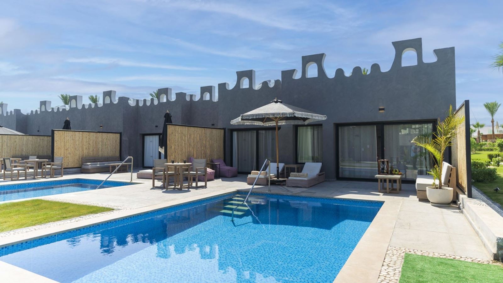 rooms-tucana-pool--jacuzzi-suite--pool-view--sv