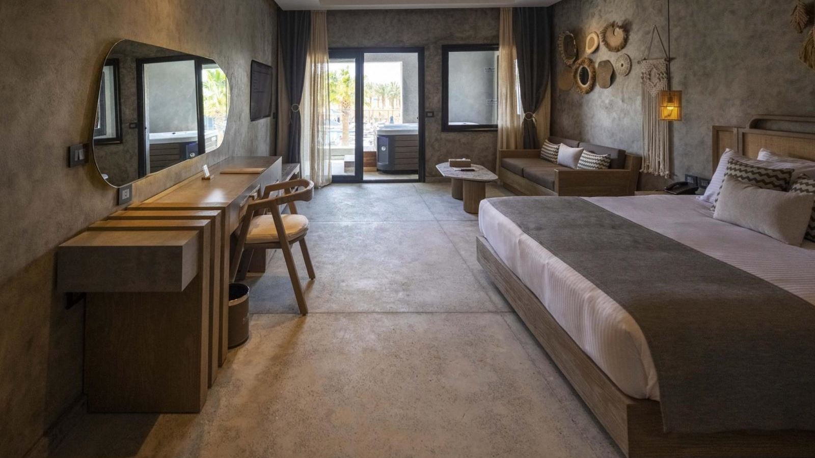 rooms-executive-suite-jacuzzi-sv