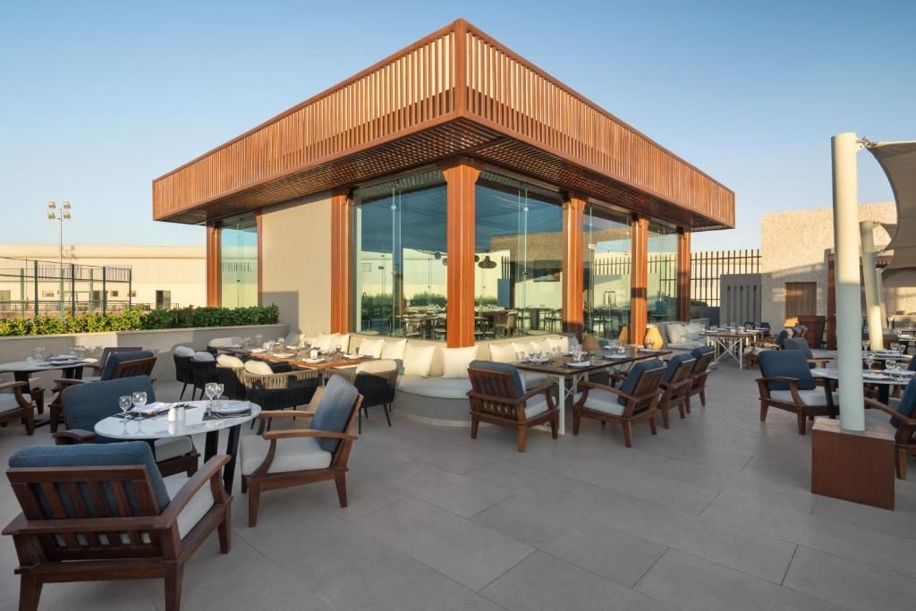 restaurants-restaurants