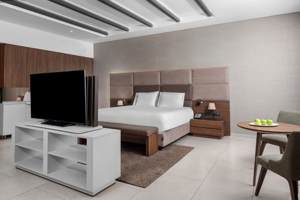 rooms-executive-suite