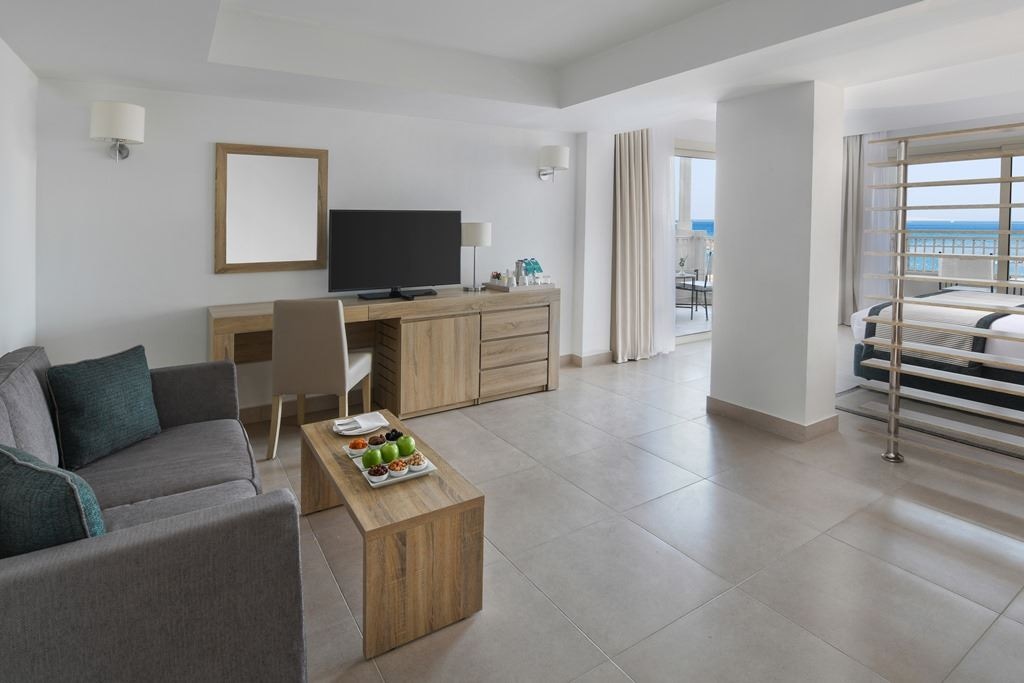 rooms-executive-suite