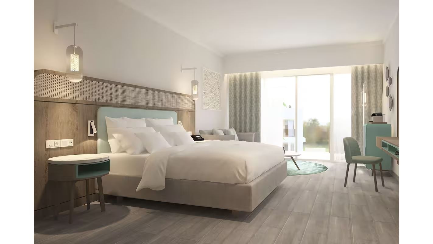 rooms-deluxe-room-with-pool-view