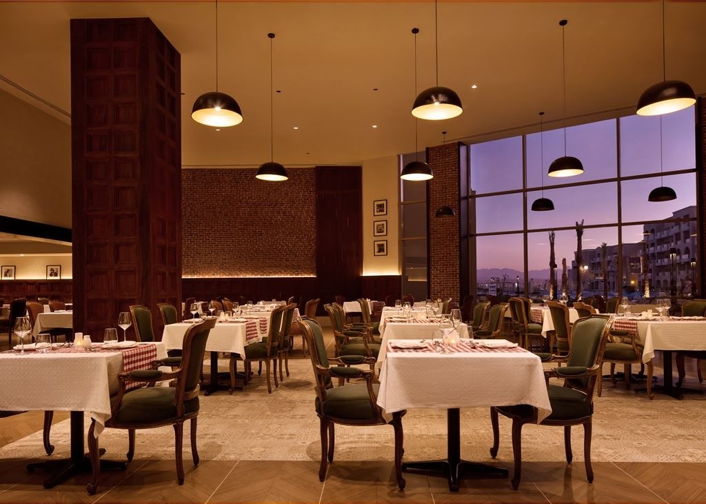 restaurants-restaurants