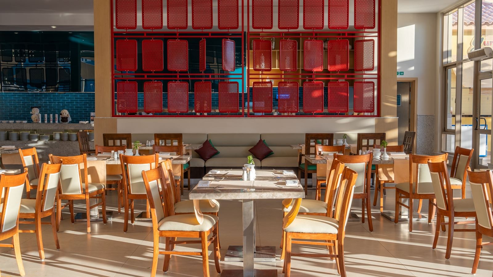 restaurants-tau-main-restaurant