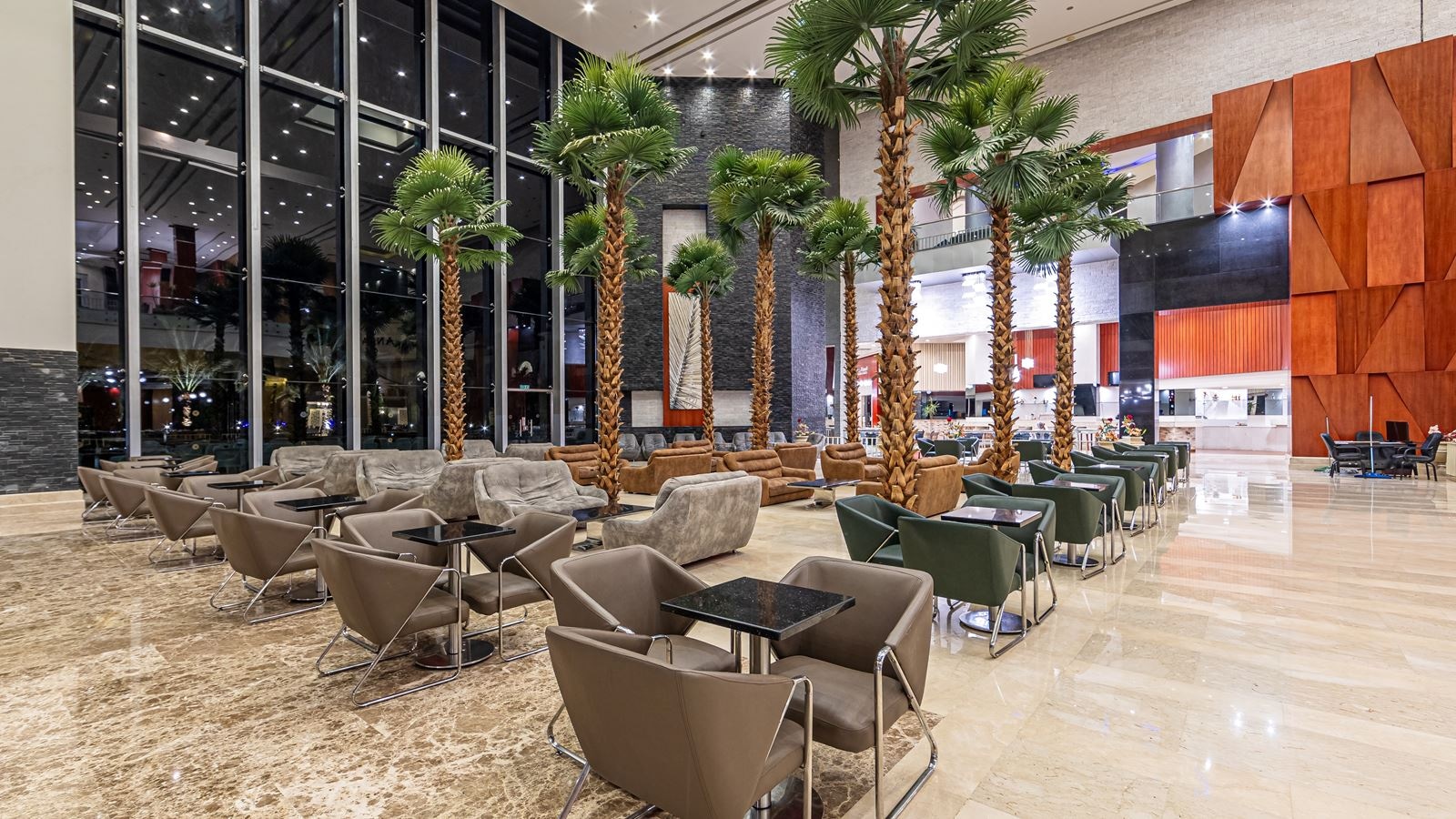 bars-infinity-lobby-bar