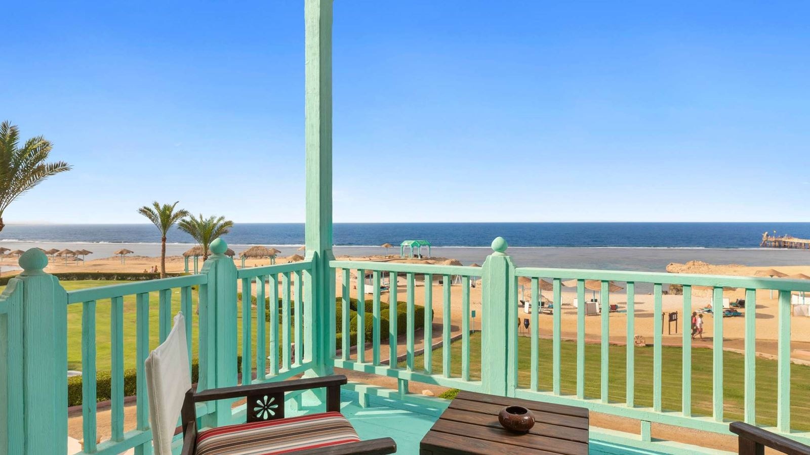 rooms-premium-beach-view