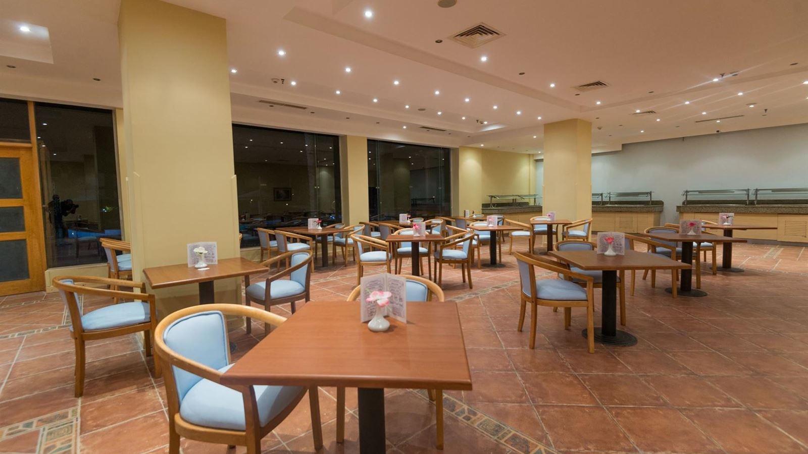 restaurants-restaurants