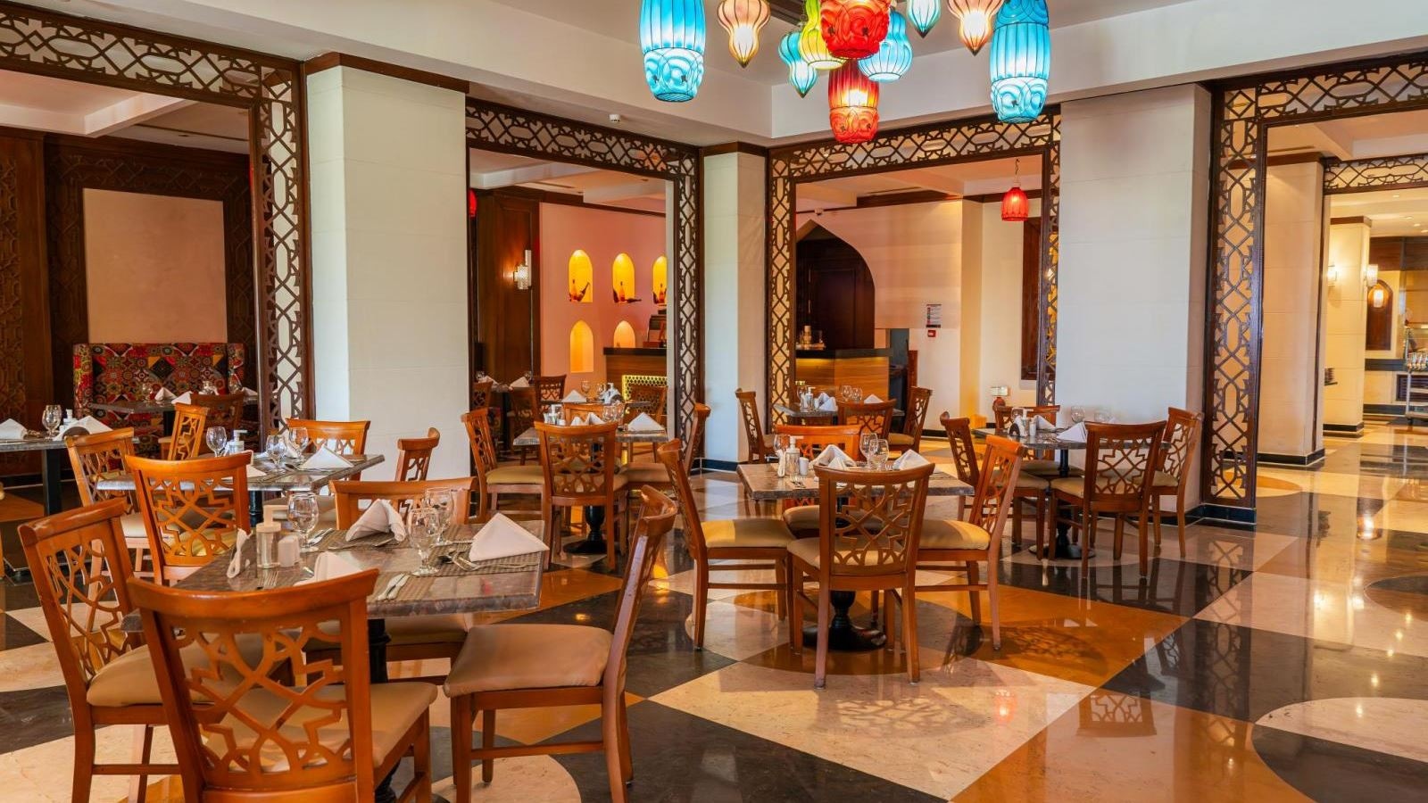 restaurants-nora-restaurant-international-buffet