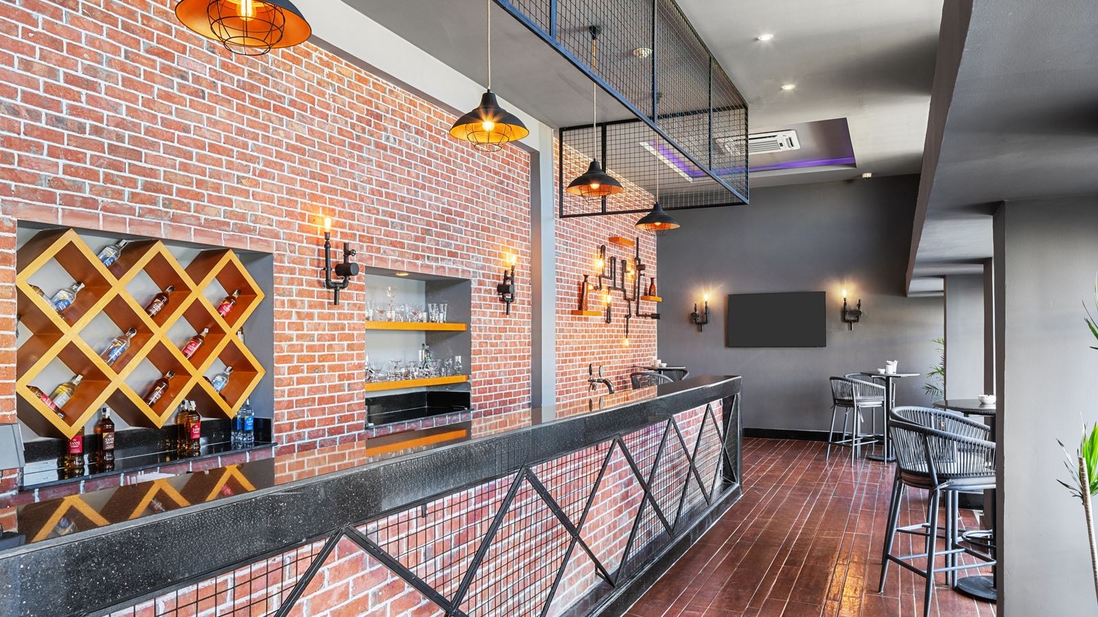 restaurants-marina-cafe