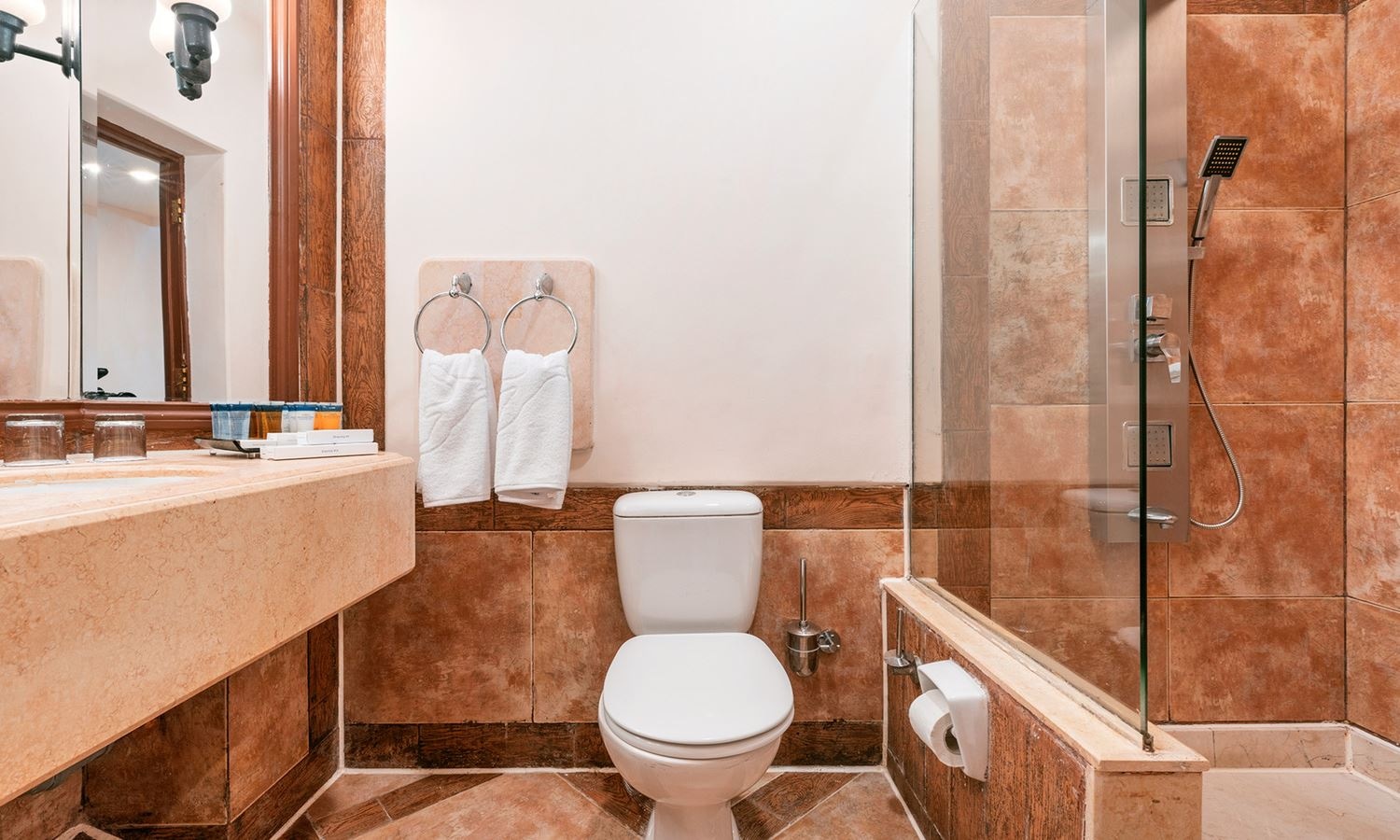 rooms-marina-standard-room