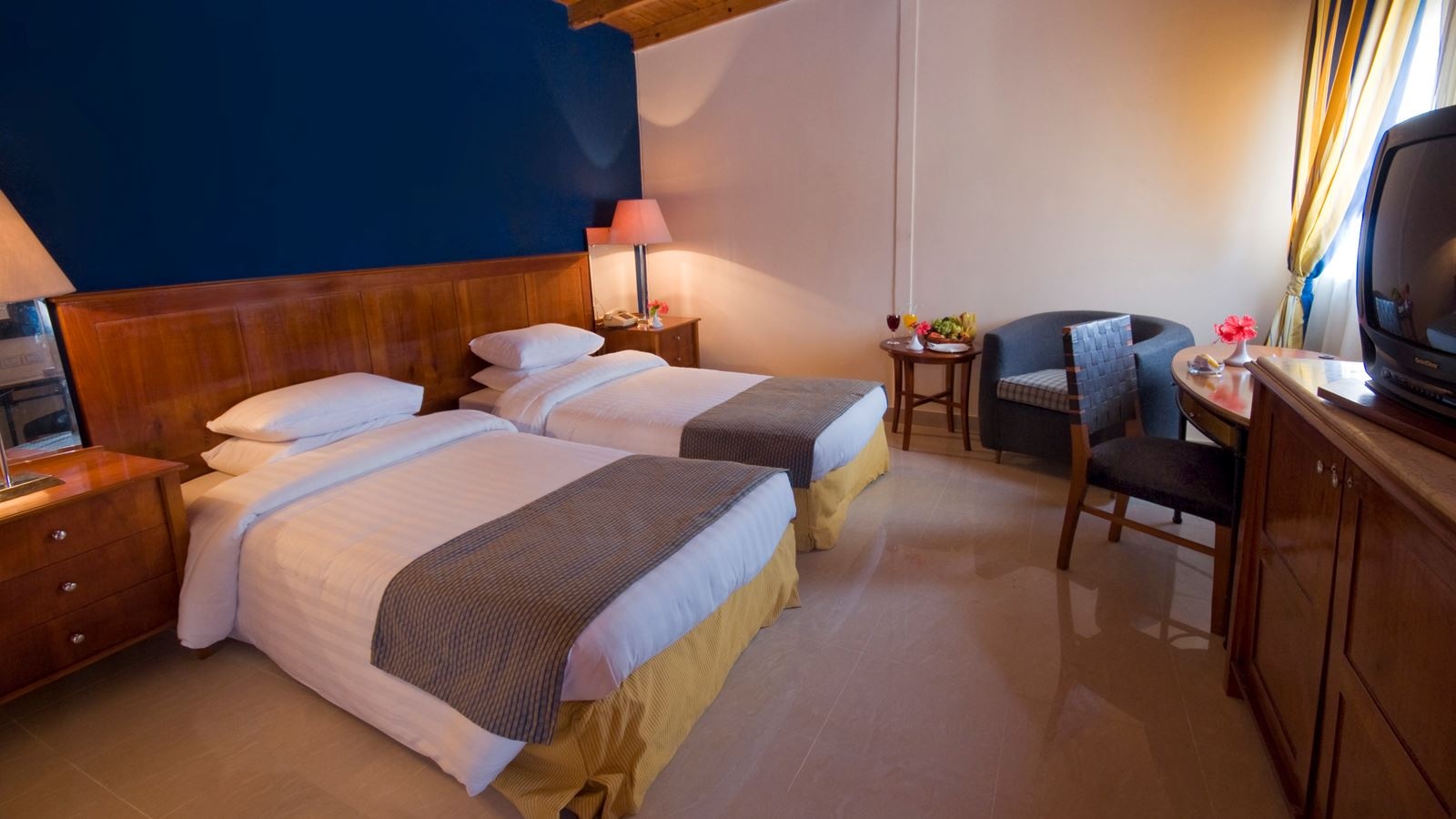 rooms-standard-garden-view-room