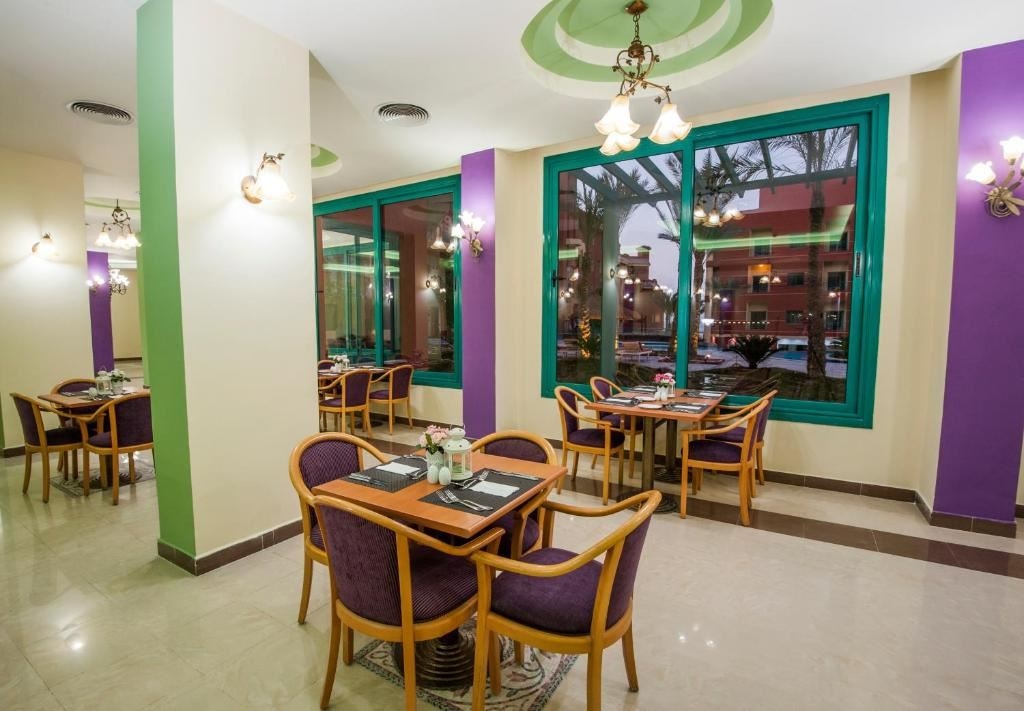 restaurants-restaurants