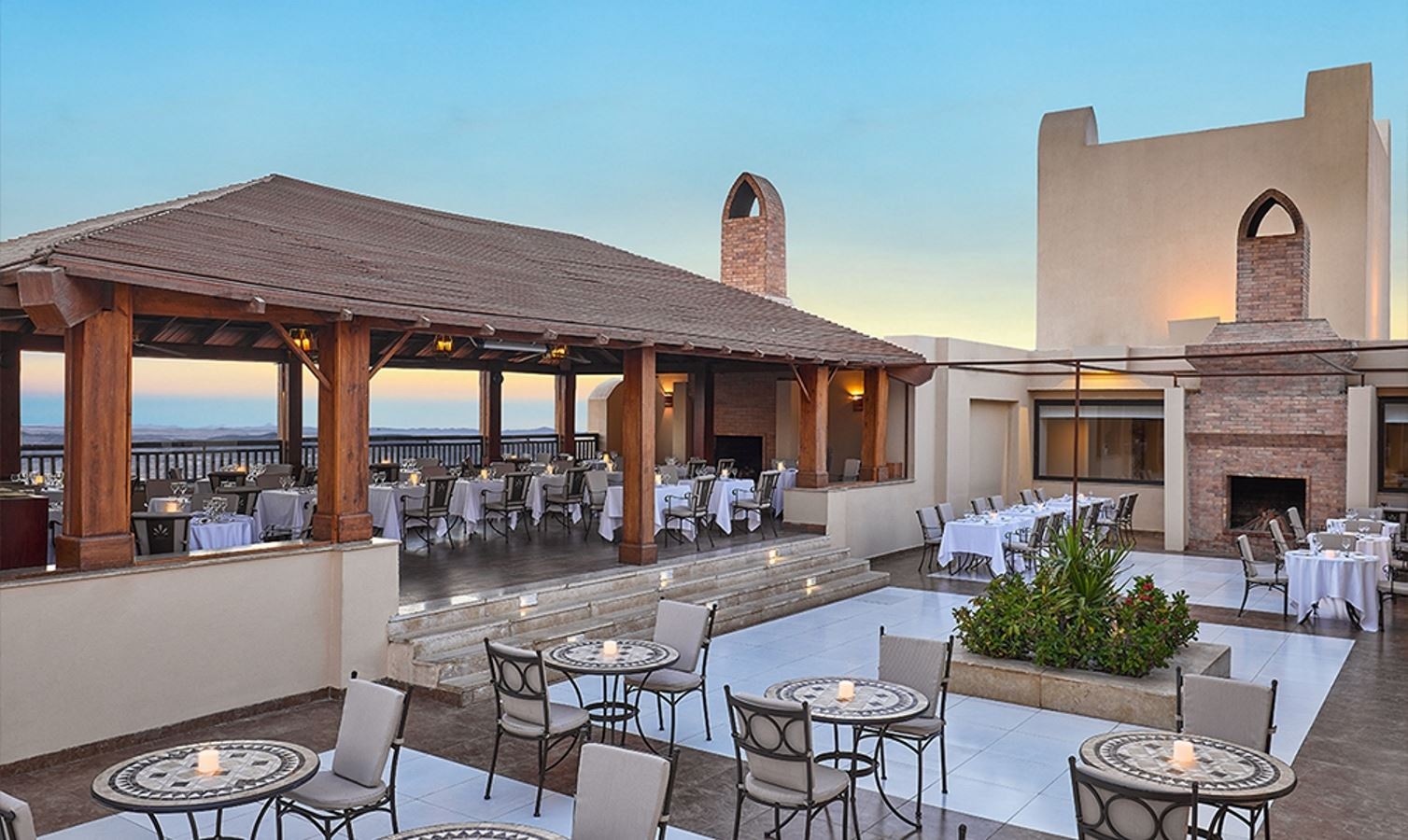 restaurants-magic-sky-bar