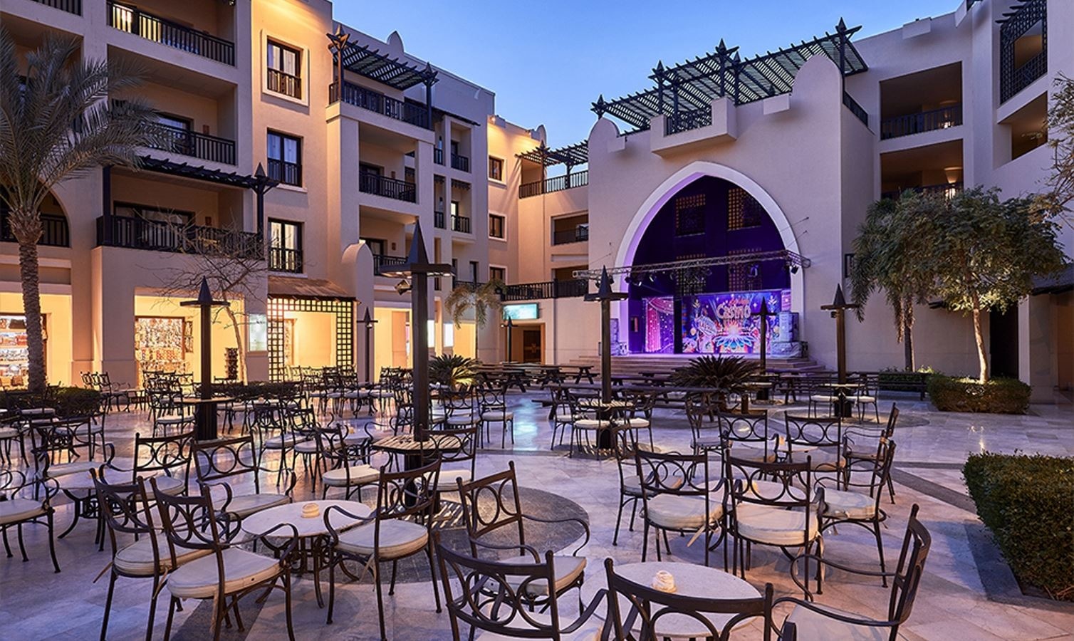 restaurants-magic-souk