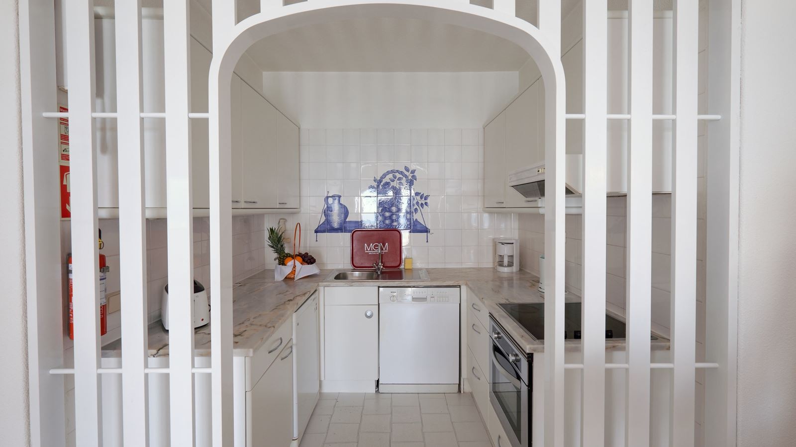 rooms-deluxe-two-bedroom-apartment