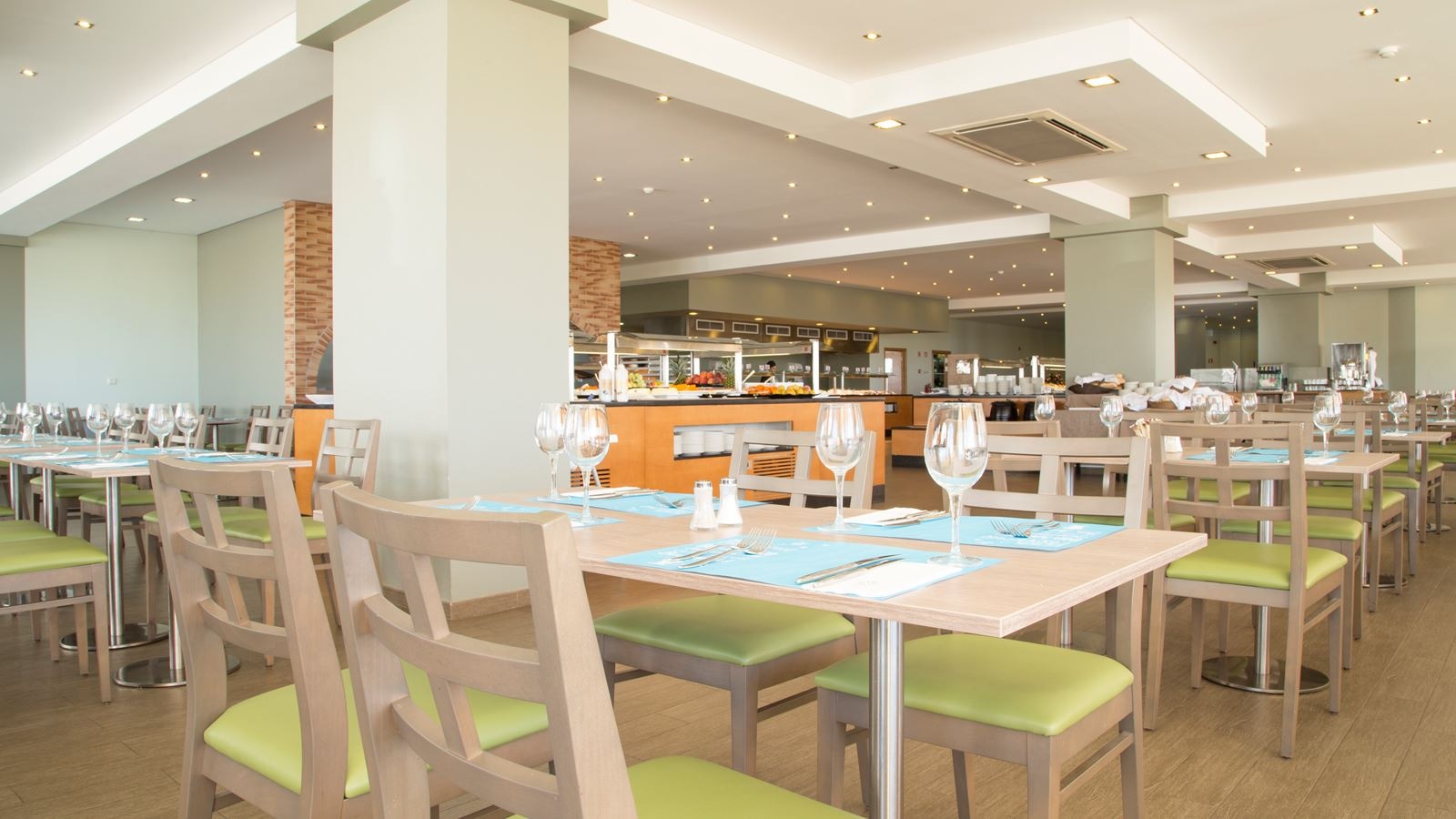 restaurants-restaurante-buffet-senhora-da-rocha