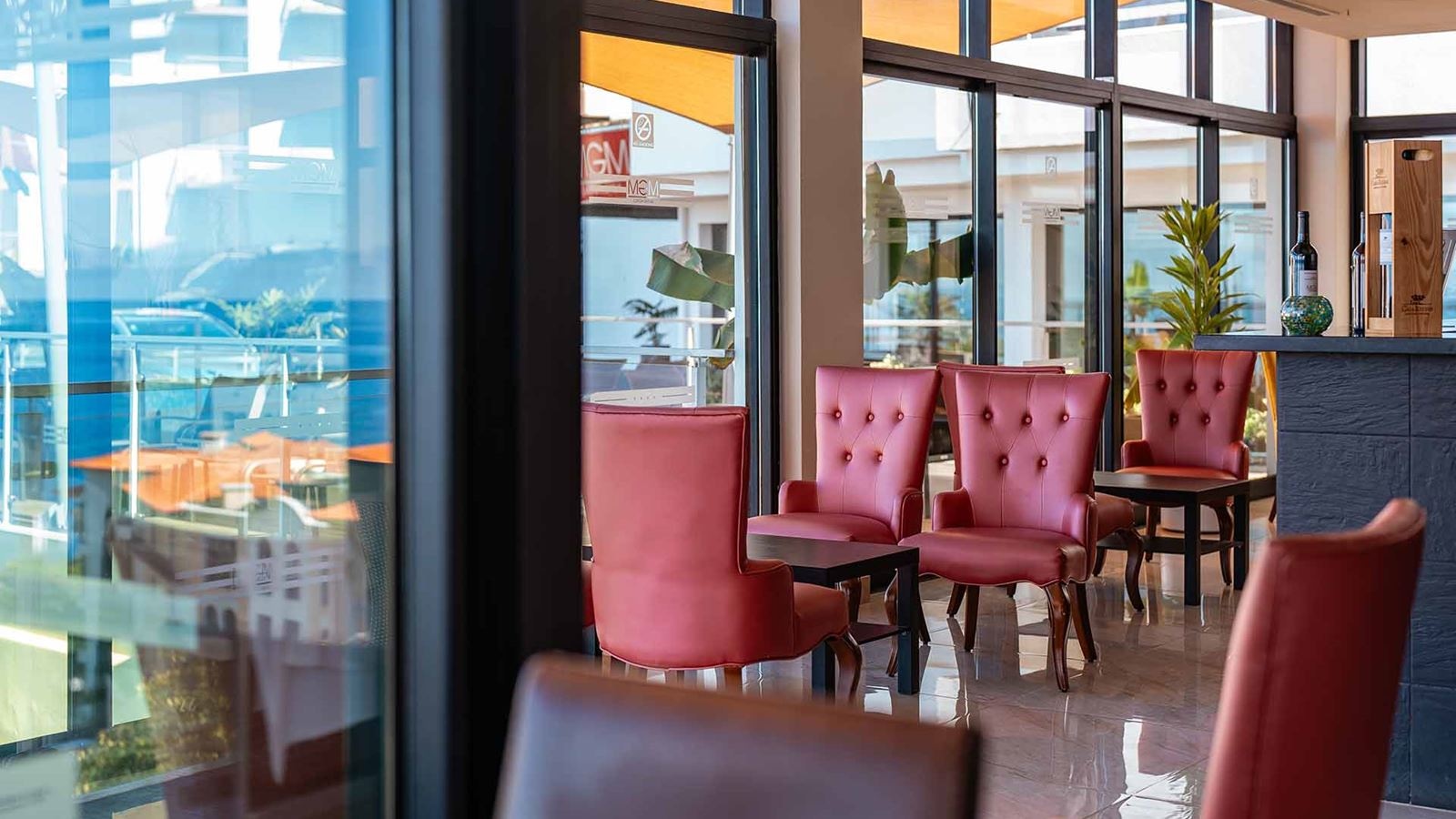 restaurants-restaurants