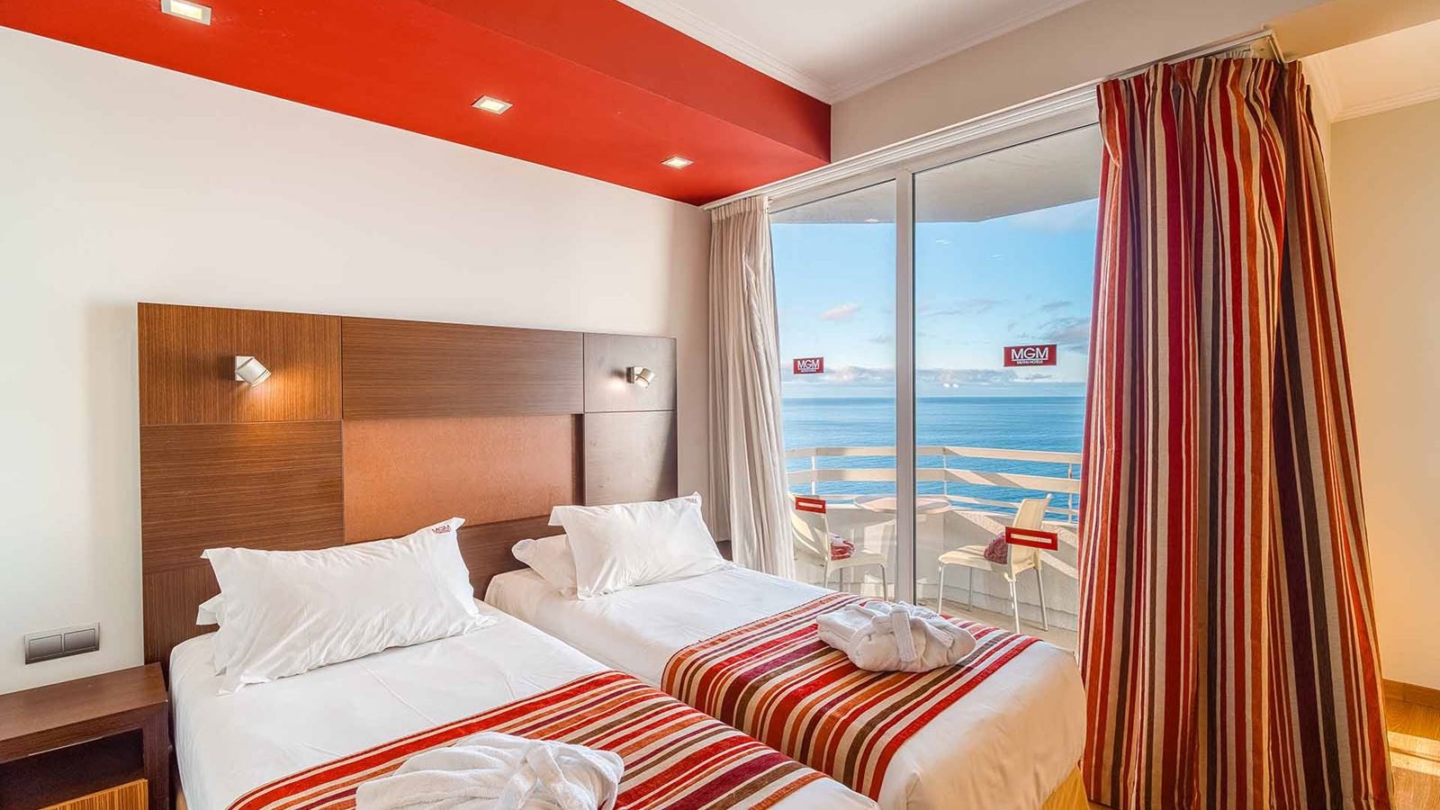 rooms-superior-sea-view
