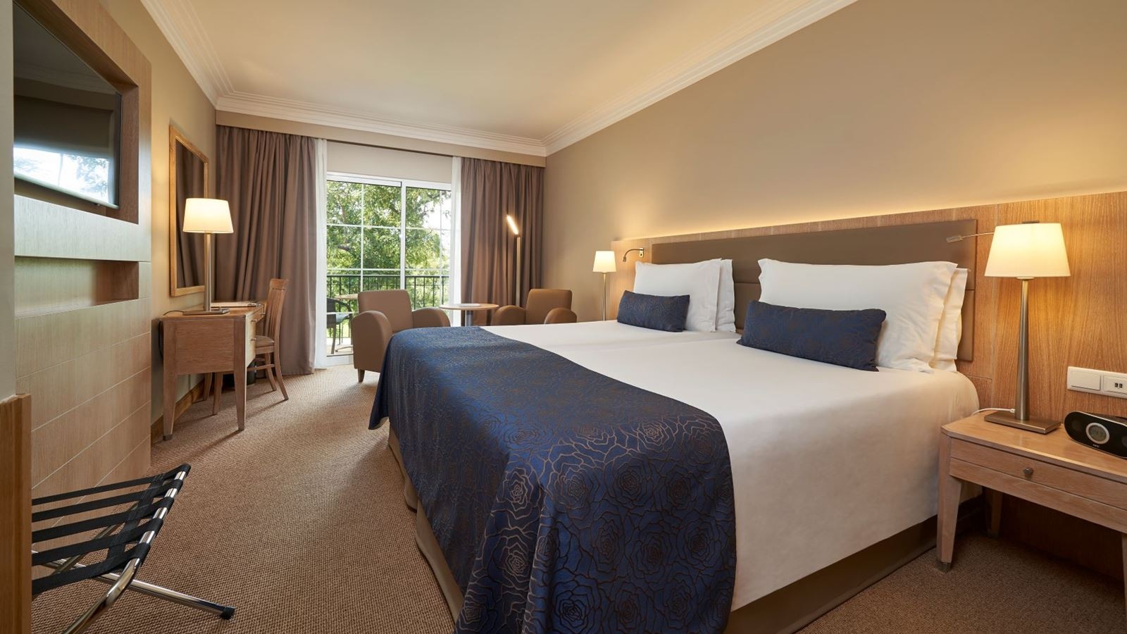 rooms-studio-standard-balcony-or-terrace