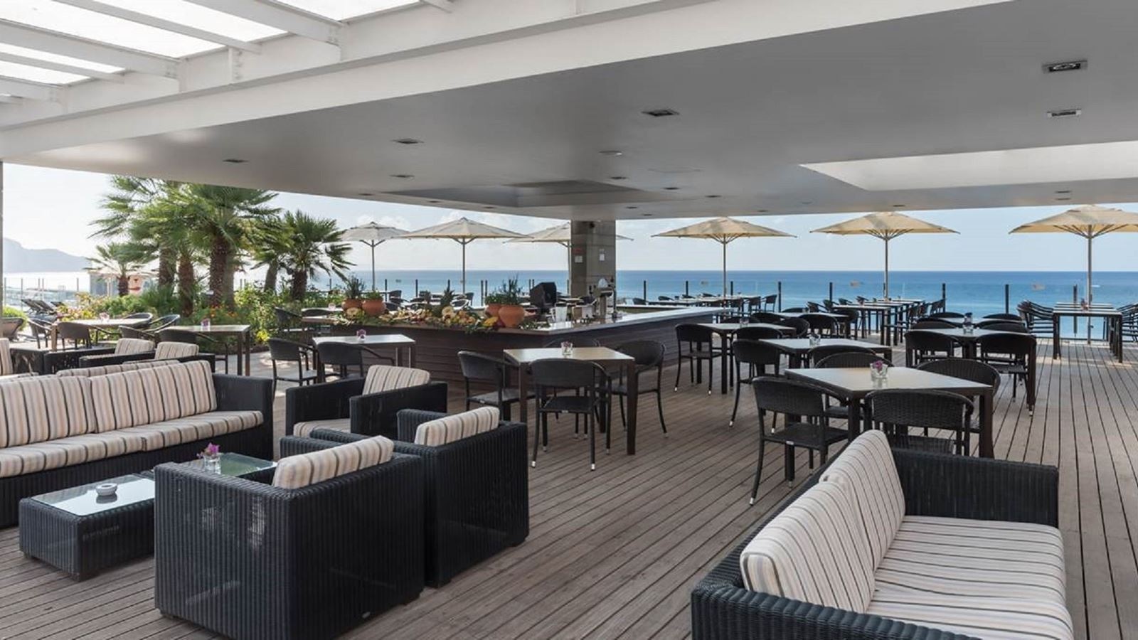 restaurants-restaurants