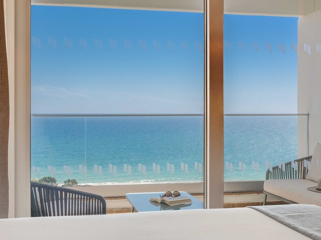 rooms-fo--family-superior-sea-view