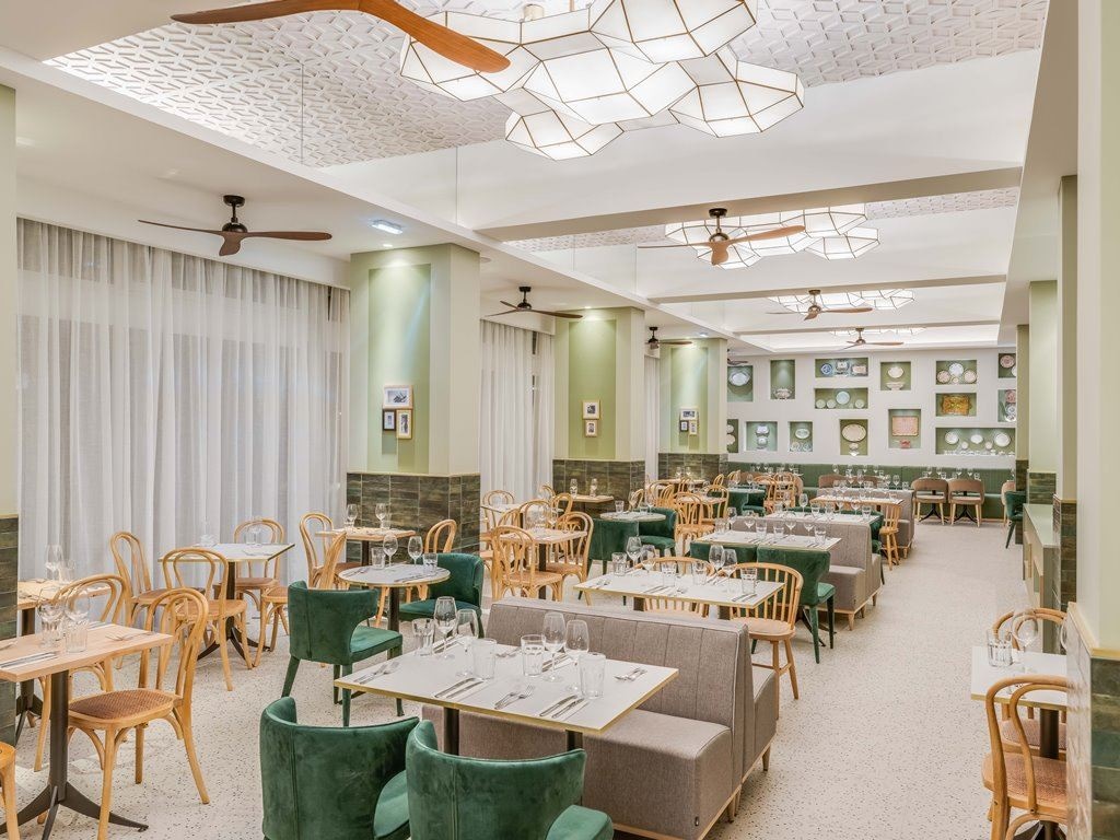 restaurants-restaurants