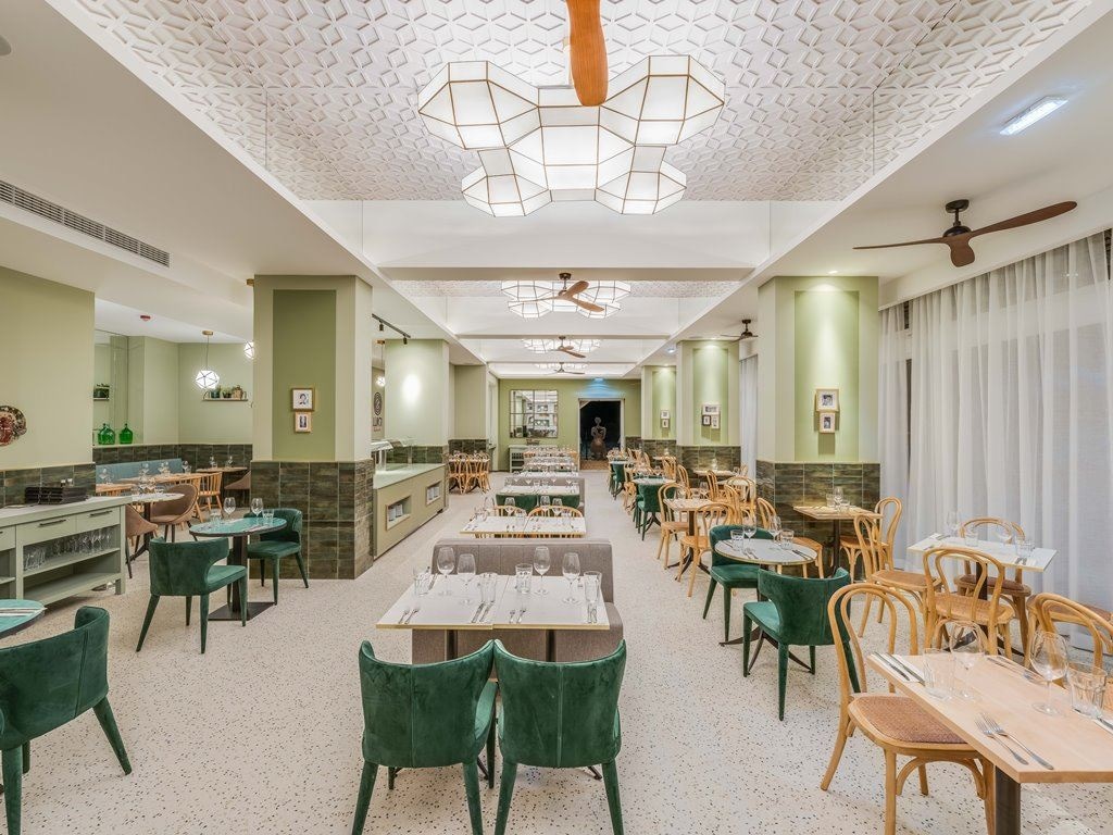 restaurants-restaurants