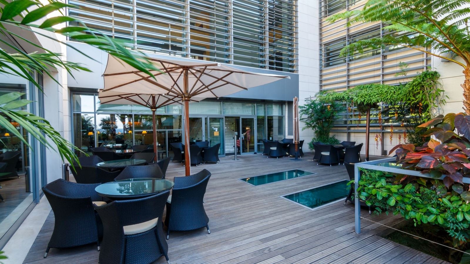 bars-golden-view-bar