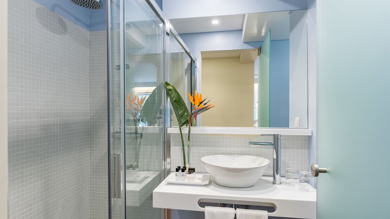 rooms-deluxe-bay-view