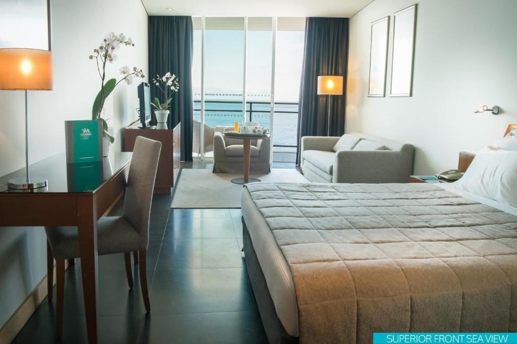 rooms-dv--dblsea-view-balc35-floor