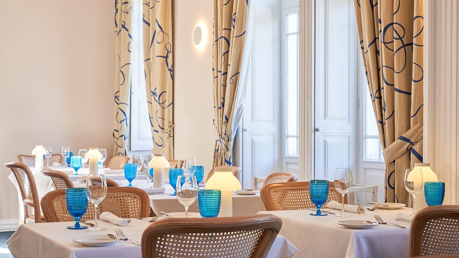 restaurants-avó-micas