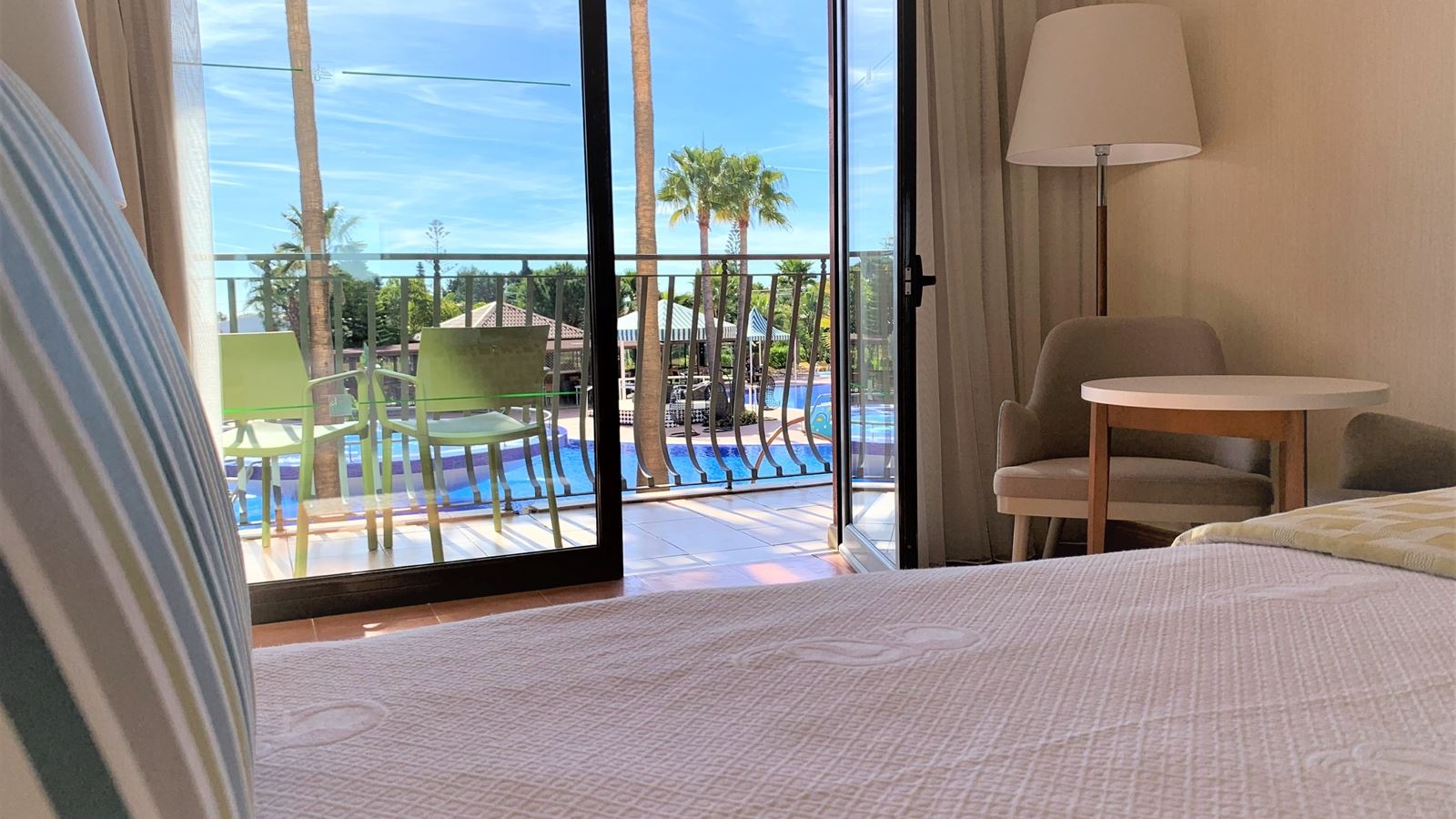 rooms-twin-deluxe-pool-view-balcony-or-terrace