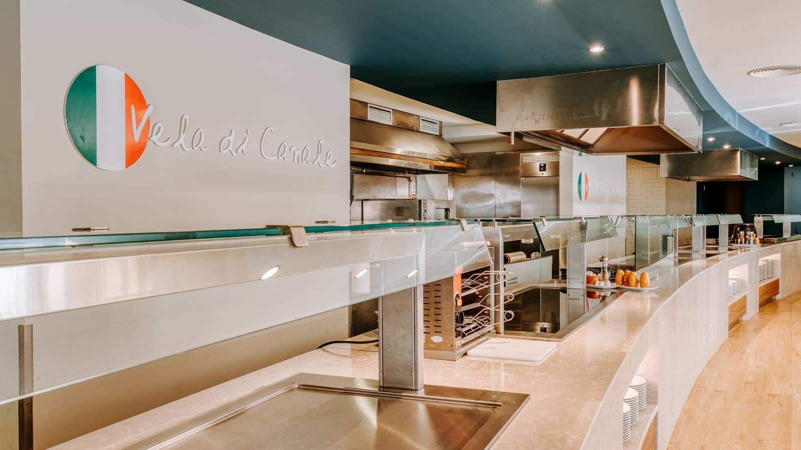 restaurants-vela-di-canale