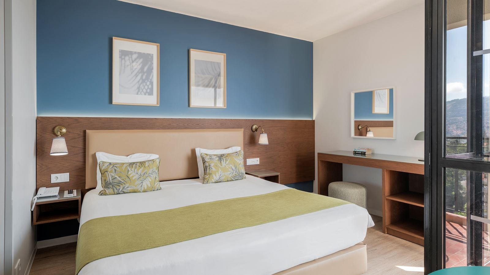 rooms-studio-superior--double-sea-view-balcony-or-terrace