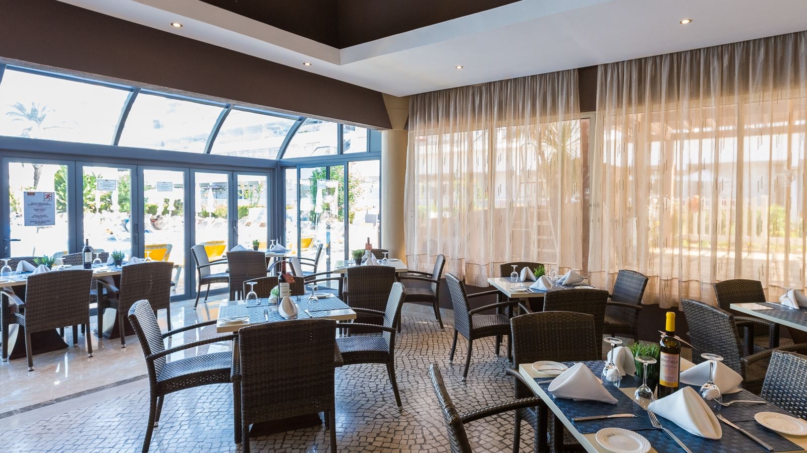 restaurants-jacs-restaurant