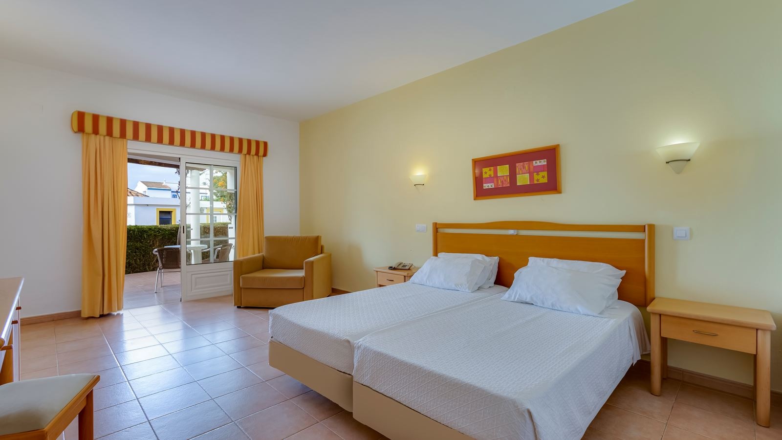 rooms-db-twin-standard