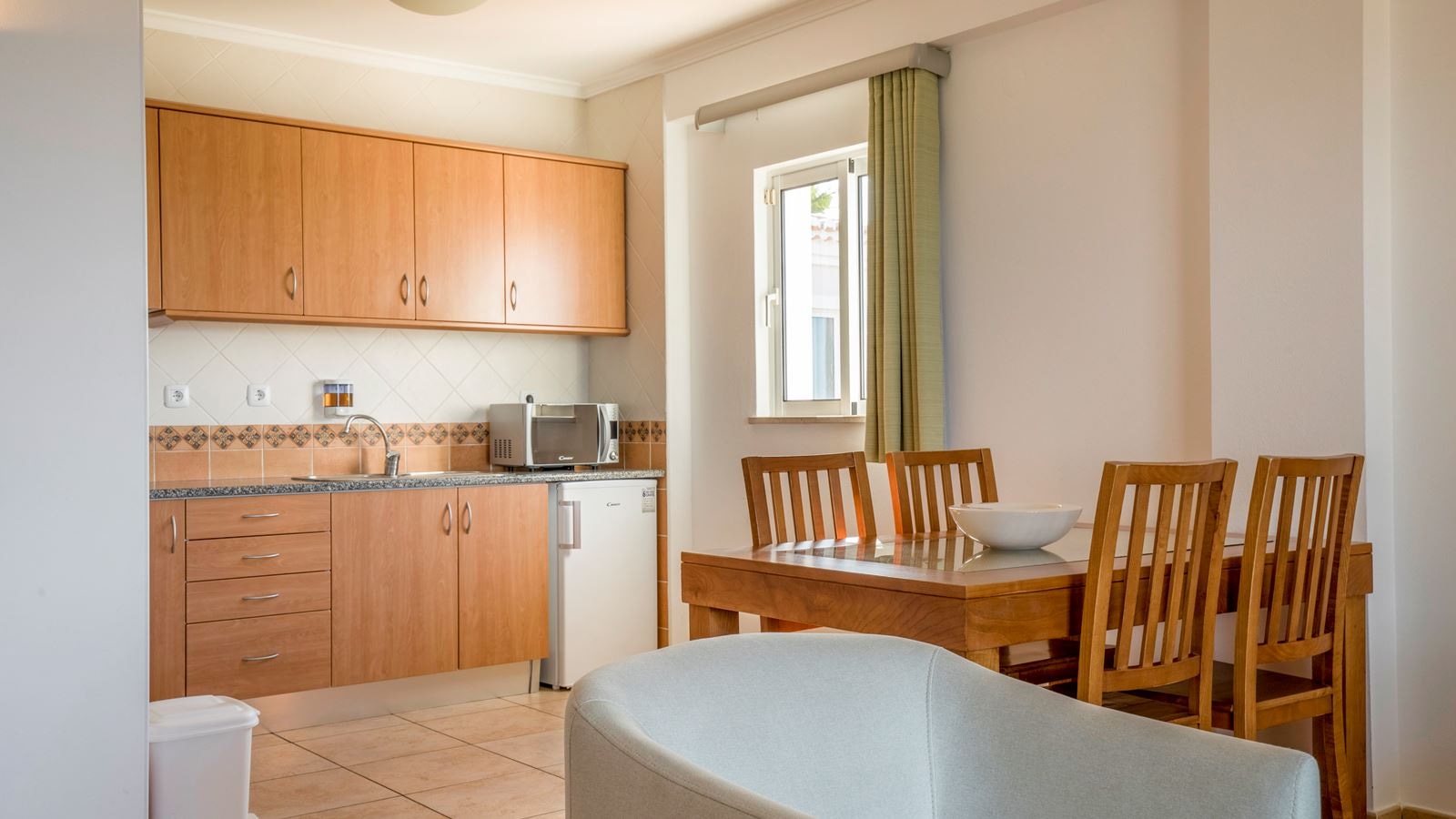 rooms-1v--1bedroom-apartment-sea-view