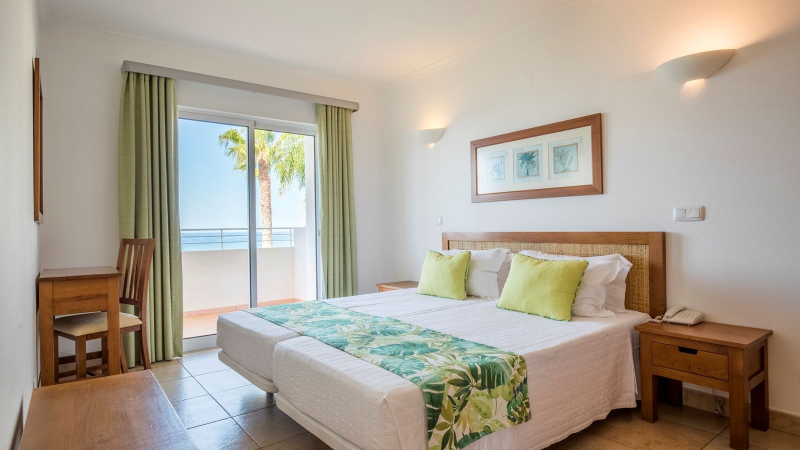 rooms-1v--1bedroom-apartment-sea-view