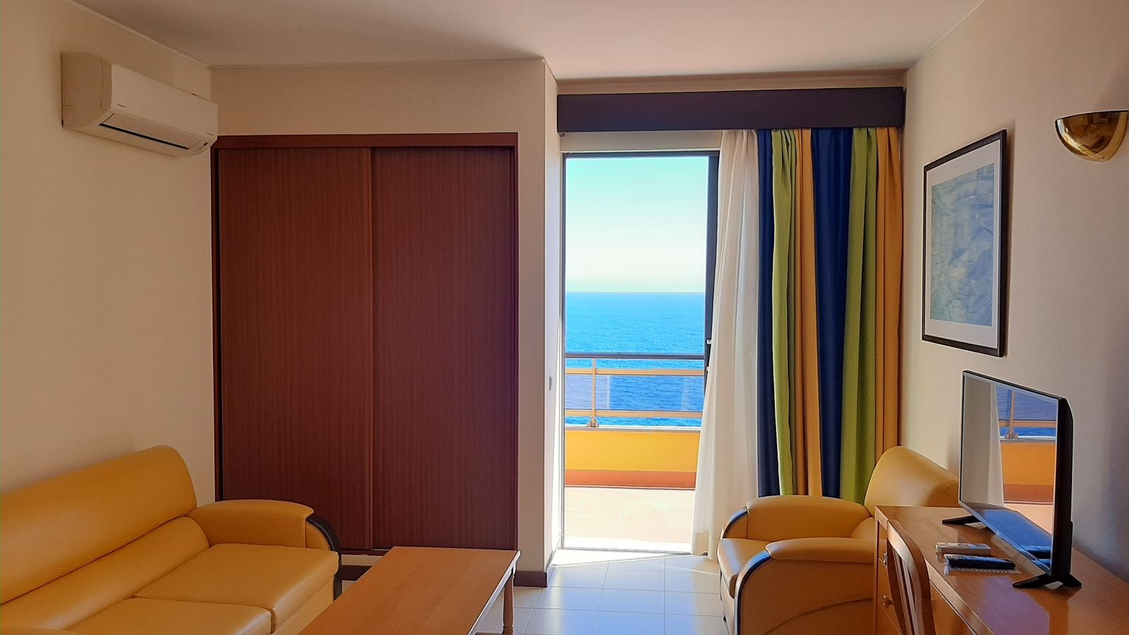 rooms-ss--senior-suite-sea-view