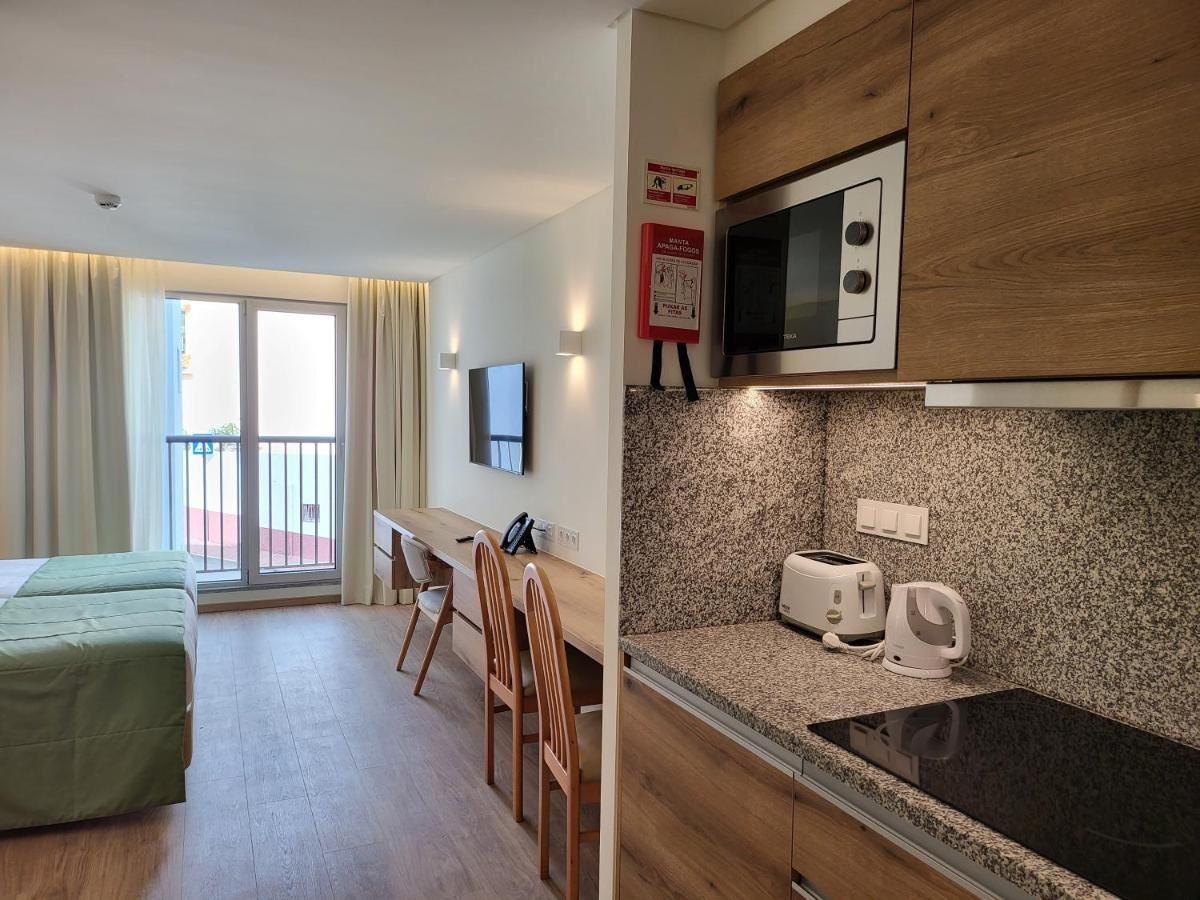 rooms-to--studio-superior-land-view