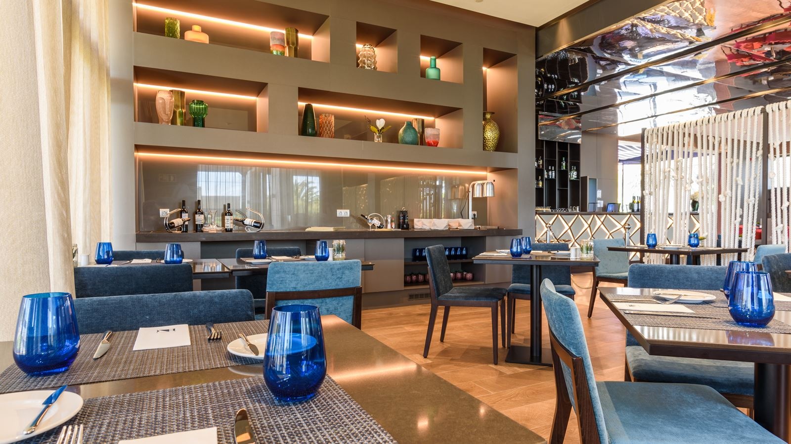 restaurants-restaurant-buffet