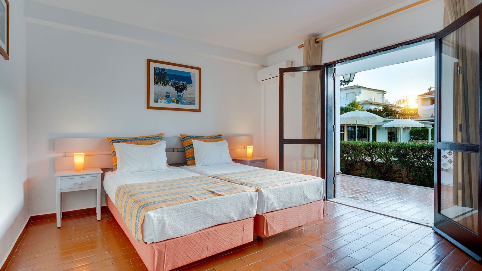 rooms-one-bedroom-apartment