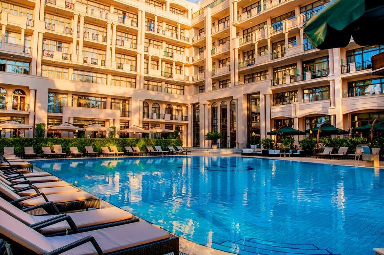 general-main-building