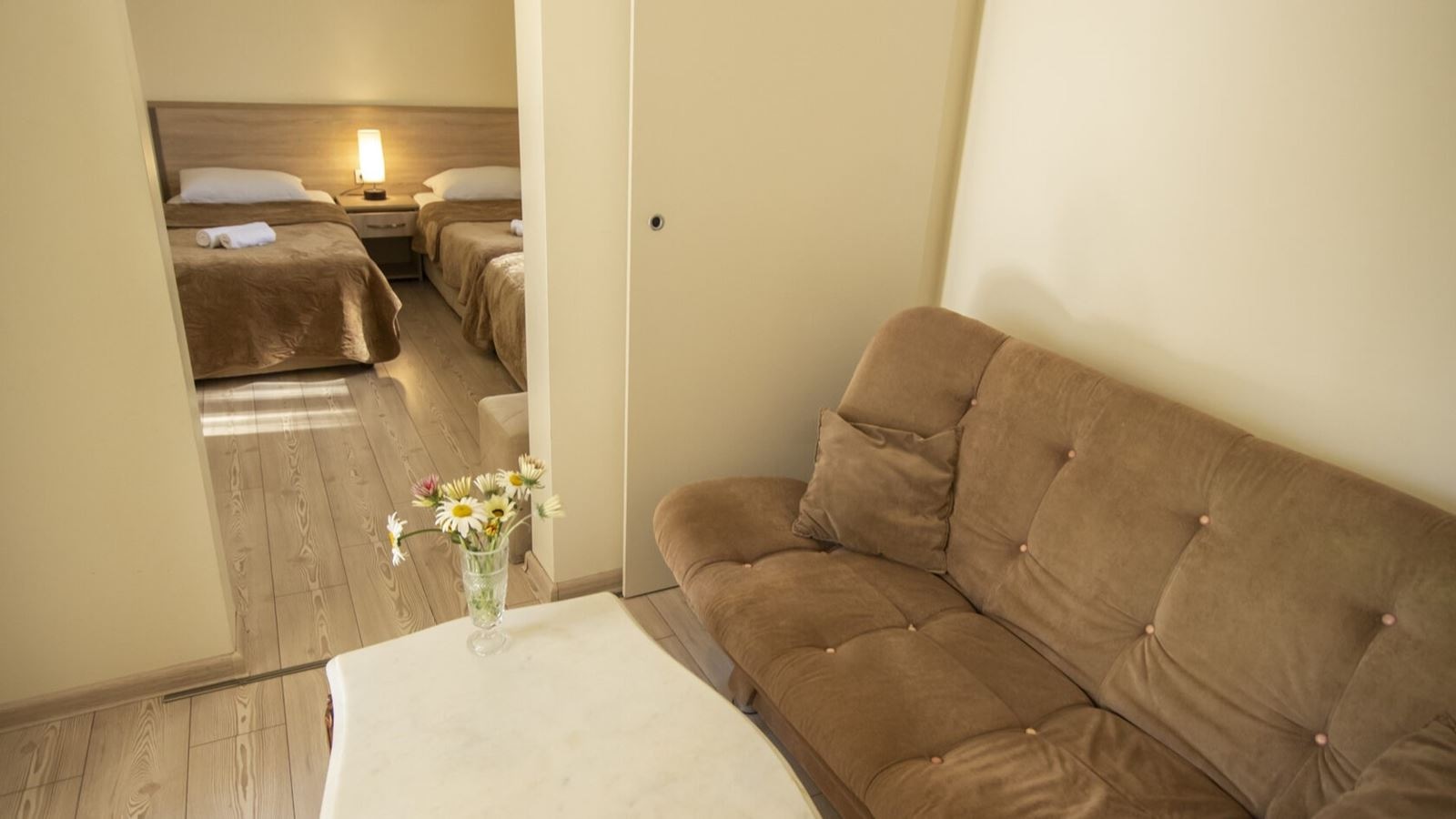 rooms-qrpl-family-suite-exb-unavailable