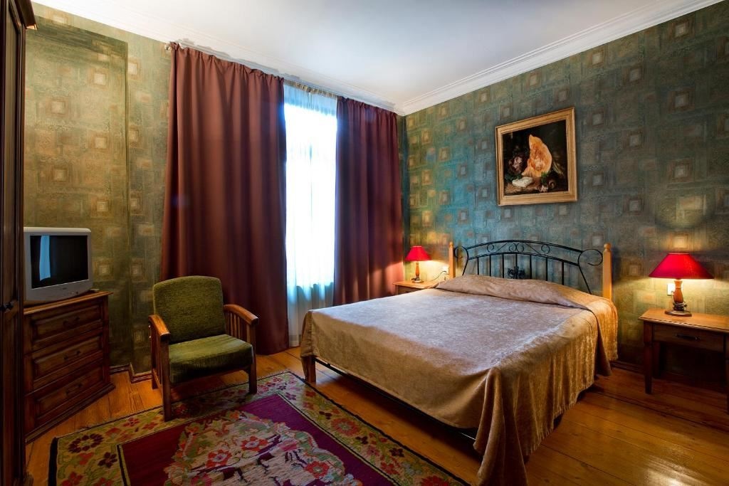 rooms-room-suit-twindbl