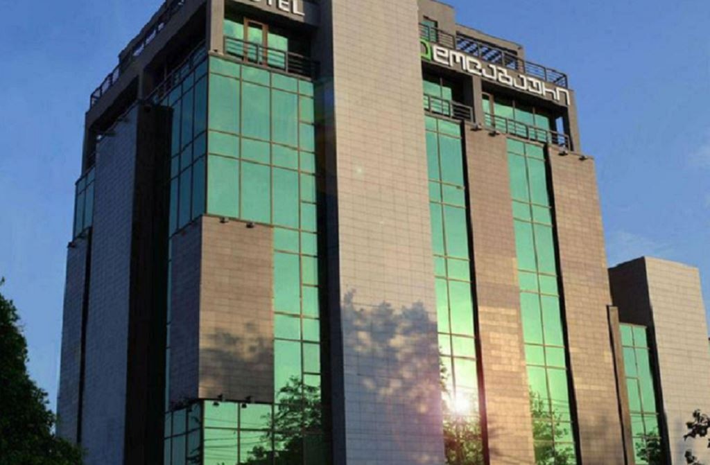 general-main-building